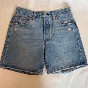 Levi’s 501 Original Fit Shorts Classic Medium Wash Womens Size 29 Distressed